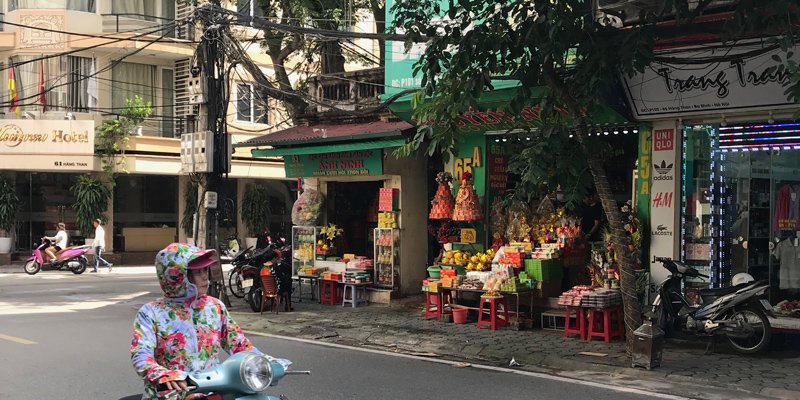 Finding yourself through solo travel. Solo travel for women 50+. Intermezzo Adventures.