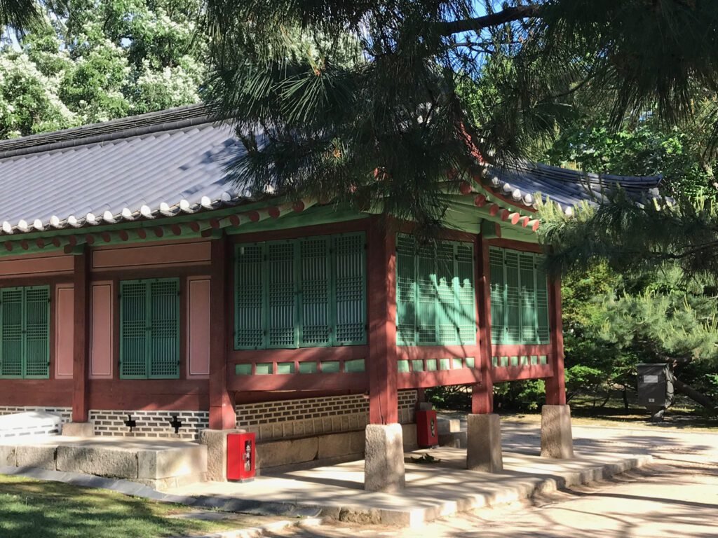 One of the beautiful pavilions at Jongmyo Shrine.